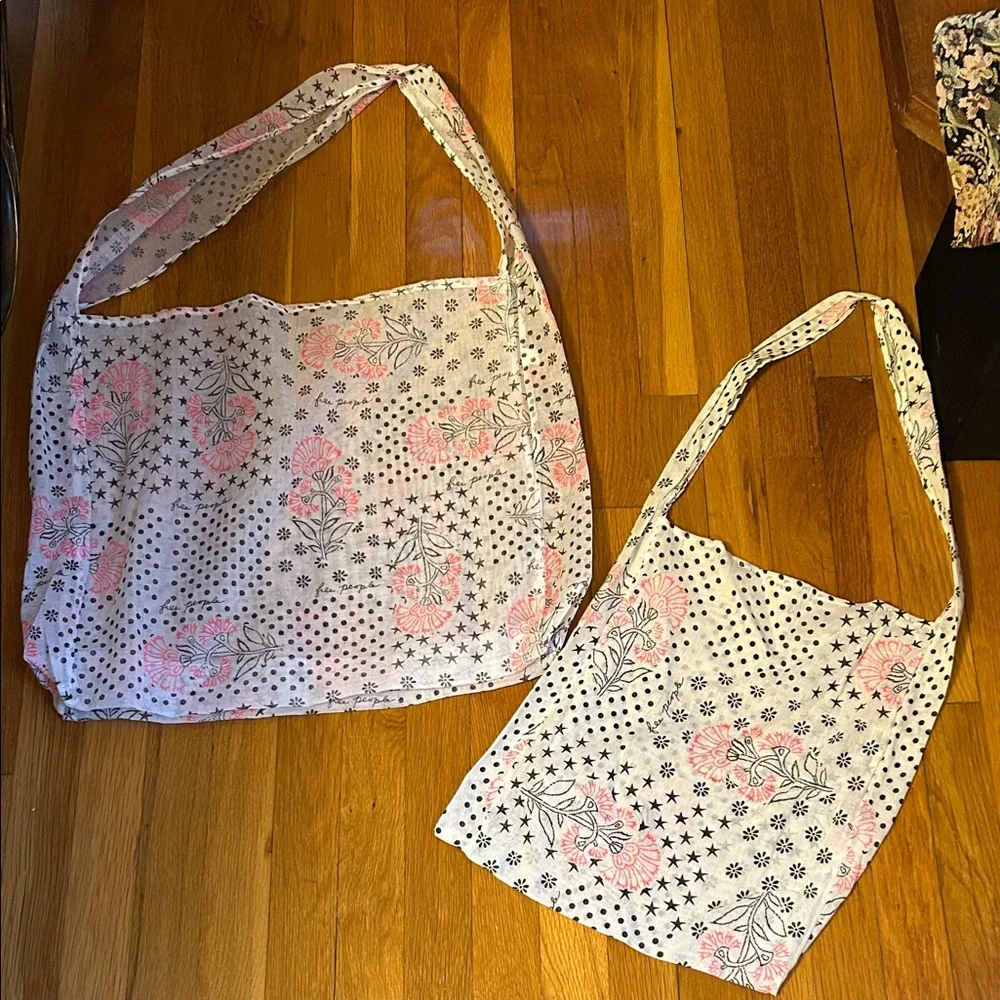 LOT OF (2) FREE PEOPLE TOTE BAGS - Picture 1 of 3